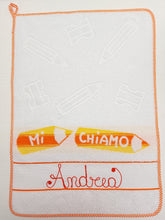 Carica l'immagine nel visualizzatore di Gallery, Asciugamano asilo "Mi chiamo" personalizzato con NOME cotone 100% Made in Italy con occhiello