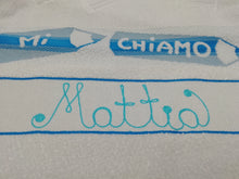 Carica l'immagine nel visualizzatore di Gallery, Asciugamano asilo "Mi chiamo" personalizzato con NOME cotone 100% Made in Italy con occhiello