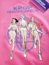 Carica l'immagine nel visualizzatore di Gallery, T-shirt K POP DEMON HUNTERS 100% 😍 cotone in due colori🌈
