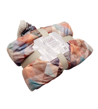 Carica l'immagine nel visualizzatore di Gallery, Coperta ORIGAMI microfibra agnellata🐑con stampa digitale 🌈 singola e matrimoniale
